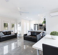 Wagga Apartments 1 - Accommodation QLD