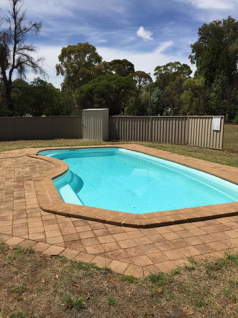 Wagon Wheel Motel & Units - Accommodation QLD 3