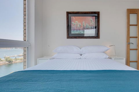 Wake Up To Sydney Harbour - Accommodation QLD 2