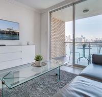 Wake up to Sydney Harbour - Accommodation QLD