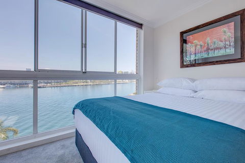 Wake Up To Sydney Harbour - Accommodation QLD 1