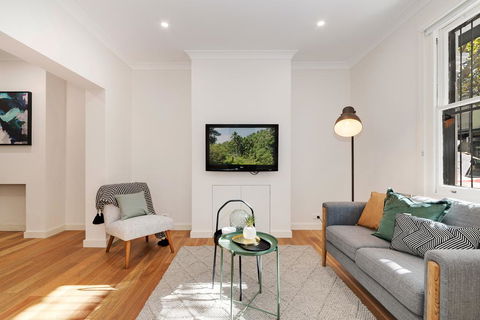 Walk To The City, Fish Market, Darling Harbour - Accommodation QLD 2