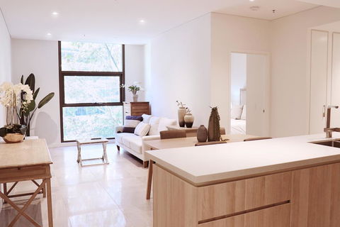 Walking To Darling Harbour, Townhall, QVB,ICC. - Accommodation QLD 2