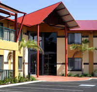 Warners at the Bay - Accommodation QLD