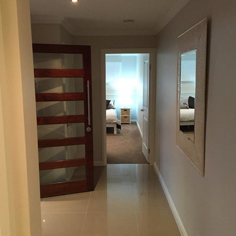 Waterfront Dream Vincentia - Accommodation QLD 3