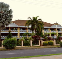 Waterfront Terraces - Accommodation QLD