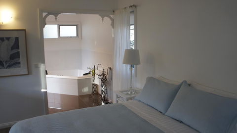 Amelina Cottages - Accommodation QLD 18