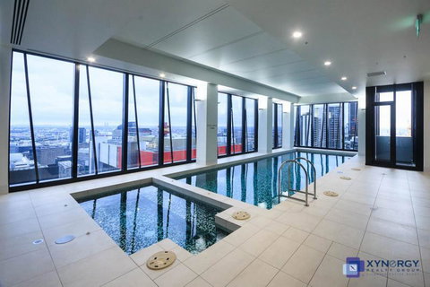 Collins Accommodation - Accommodation QLD 2
