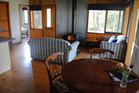 Bluegum Ridge Cottages - Accommodation QLD 13