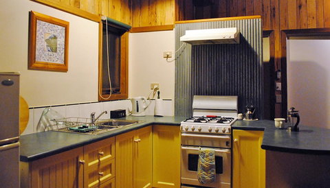 Bluegum Ridge Cottages - Accommodation QLD 16