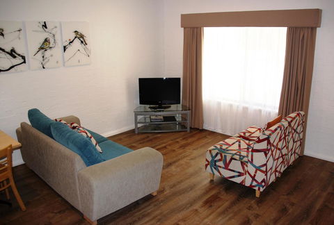 Blazing Stump Motel & Suites - Accommodation QLD 29