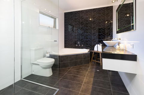 Blazing Stump Motel & Suites - Accommodation QLD 42
