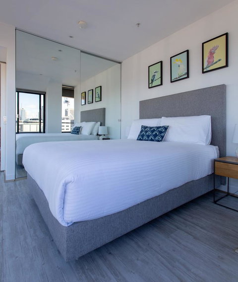 Flinders Luxury Penthouse - Accommodation QLD 11