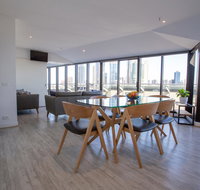 Flinders Luxury Penthouse - Accommodation QLD