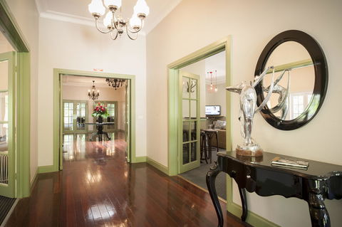 Oscar\'s On The Yarra - Accommodation QLD 8