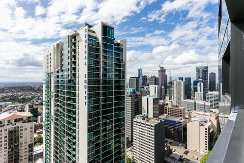 Complete Host Manhattan Apartments - Accommodation QLD 26