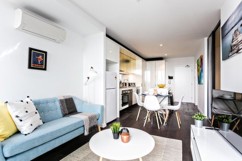 Complete Host Manhattan Apartments - Accommodation QLD 27