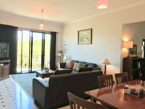 Hillâ€™s Creek Holiday Home - Accommodation QLD 11