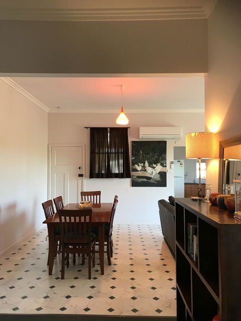 Hillâ€™s Creek Holiday Home - Accommodation QLD 9