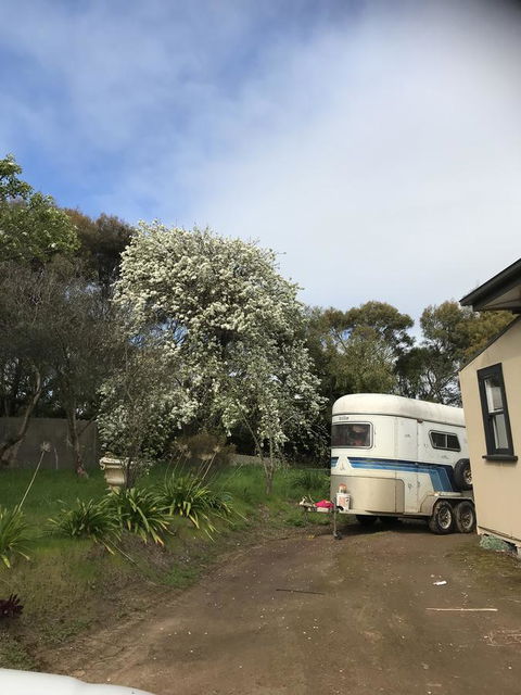 Hillâ€™s Creek Holiday Home - Accommodation QLD 6