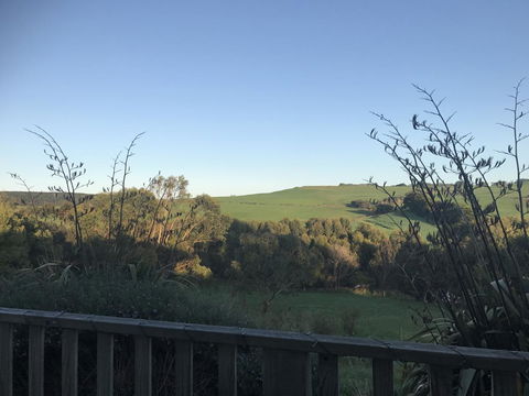 Hillâ€™s Creek Holiday Home - Accommodation QLD 16