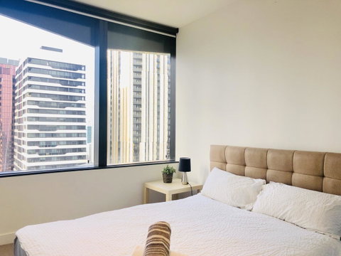 CBD Spacious 3 Bedrooms-Breathtaking View Gym Pool - Accommodation QLD 33