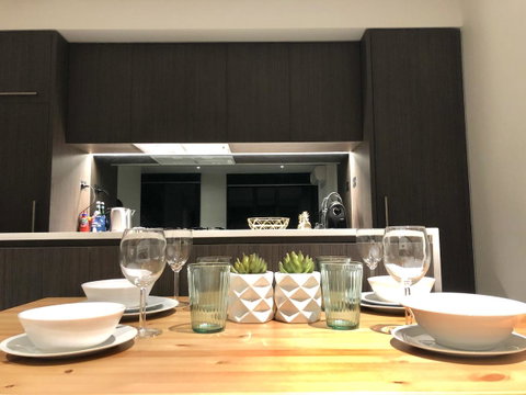 CBD Spacious 3 Bedrooms-Breathtaking View Gym Pool - Accommodation QLD 37