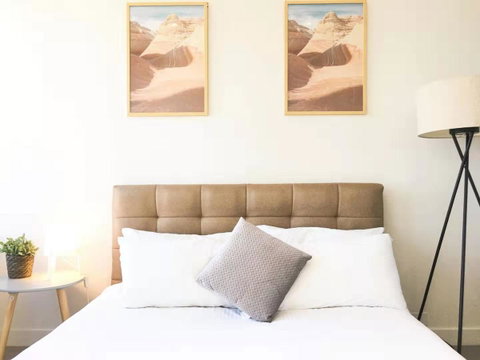 CBD Spacious 3 Bedrooms-Breathtaking View Gym Pool - Accommodation QLD 34