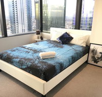 CBD Spacious 3 Bedrooms-Breathtaking view gym pool - Accommodation QLD
