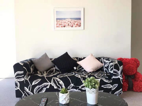 CBD Spacious 3 Bedrooms-Breathtaking View Gym Pool - Accommodation QLD 22