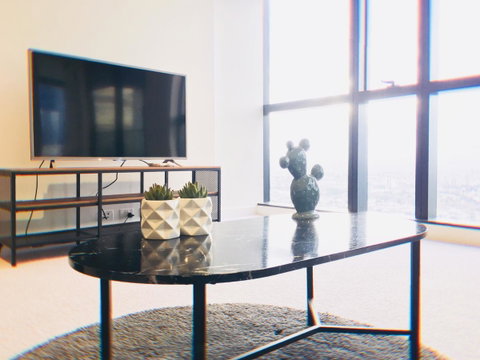 CBD Spacious 3 Bedrooms-Breathtaking View Gym Pool - Accommodation QLD 27