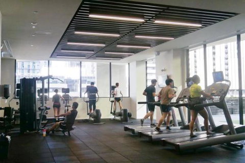 CBD Spacious 3 Bedrooms-Breathtaking View Gym Pool - Accommodation QLD 42
