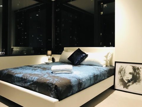 CBD Spacious 3 Bedrooms-Breathtaking View Gym Pool - Accommodation QLD 19