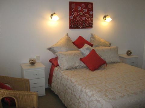 Waybourne- Vineyard And Winery - Accommodation QLD 22