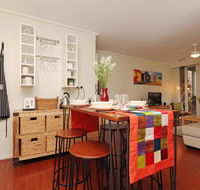 Colour Pop Fitzroy - 3 bedroom pet friendly - Accommodation QLD