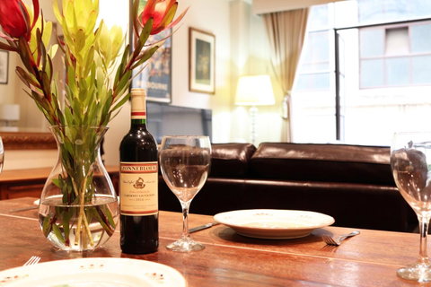 Majorca Magic On Flinders Lane - Rejuvenate Stays - Accommodation QLD 34