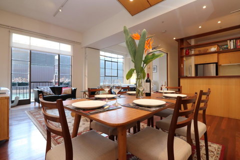 Majorca Magic On Flinders Lane - Rejuvenate Stays - Accommodation QLD 22