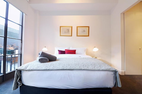 Majorca Magic On Flinders Lane - Rejuvenate Stays - Accommodation QLD 13