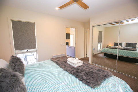 Amber Mist Villa Two - Accommodation QLD 11