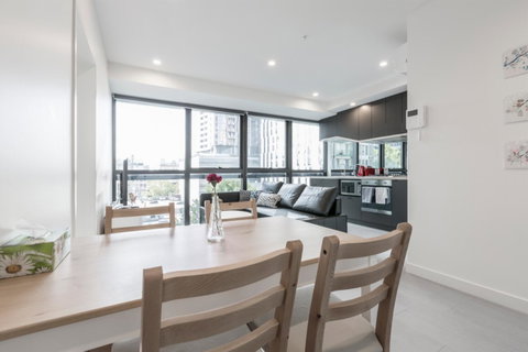 WeMeet@Melbourne Center - Accommodation QLD 18