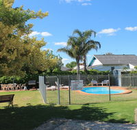 Rochester Motel - Accommodation QLD