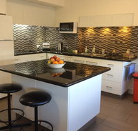 Austral Place 88 via Merri River - Accommodation QLD