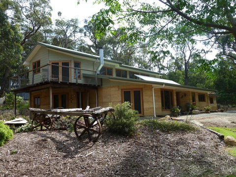 Bundjil Studio - Accommodation QLD 23