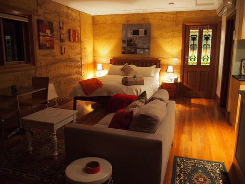 Bundjil Studio - Accommodation QLD 22