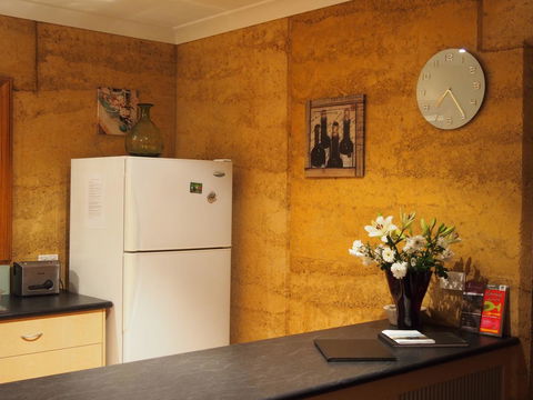 Bundjil Studio - Accommodation QLD 20