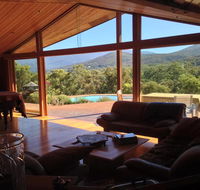 Kangaroo Manor - Accommodation QLD