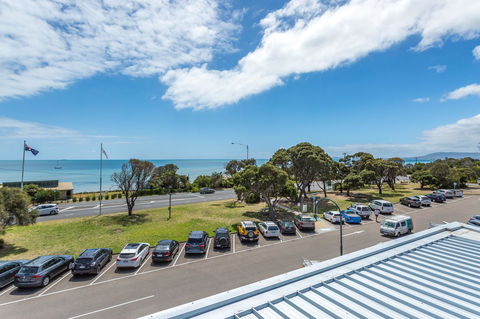 Blairgowrie Apartment 2 - On The Beach - Accommodation QLD 13