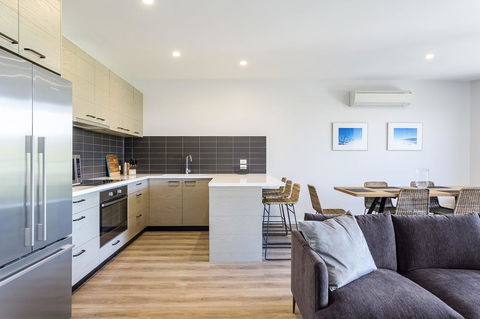 Blairgowrie Apartment 2 - On The Beach - Accommodation QLD 3
