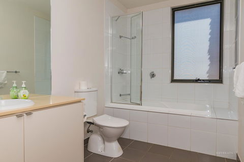 1 Sunset Place - Accommodation QLD 15