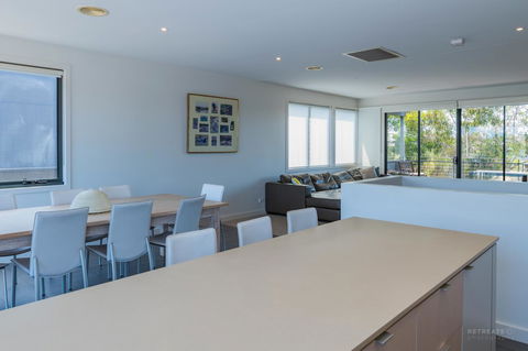 1 Sunset Place - Accommodation QLD 6
